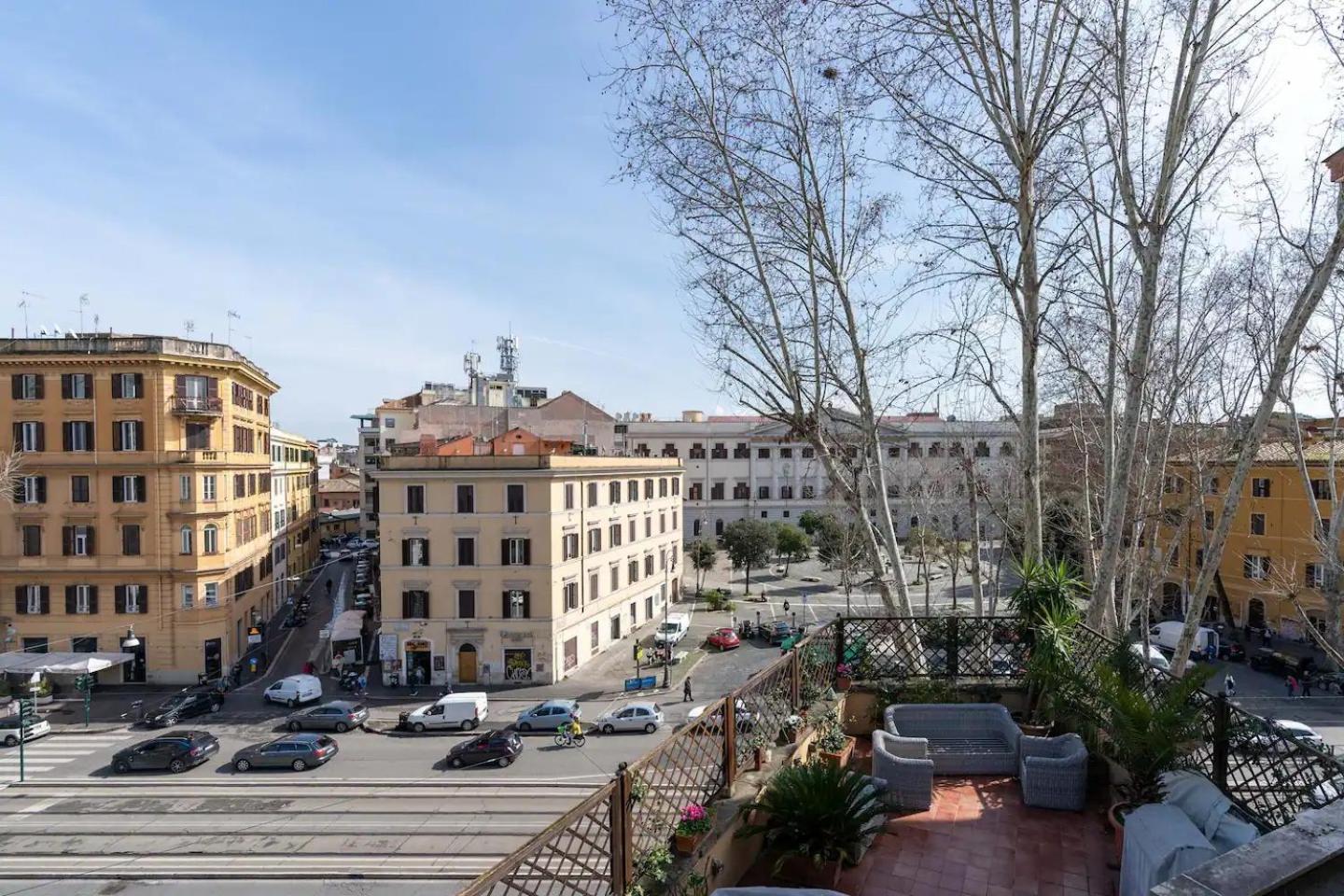 15 Min From Piazza Venezia Skyline Sanctuary In Trastevere Экстерьер фото